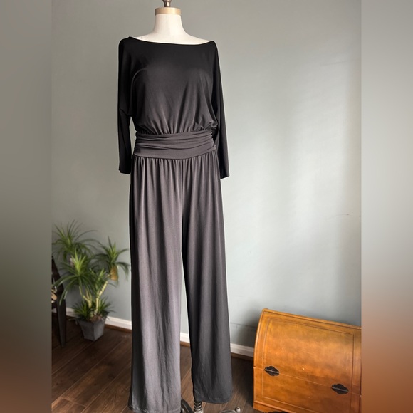 New York & Company Stretch Black Relax Fit Jumpsuit Size Medium - Picture 2 of 8